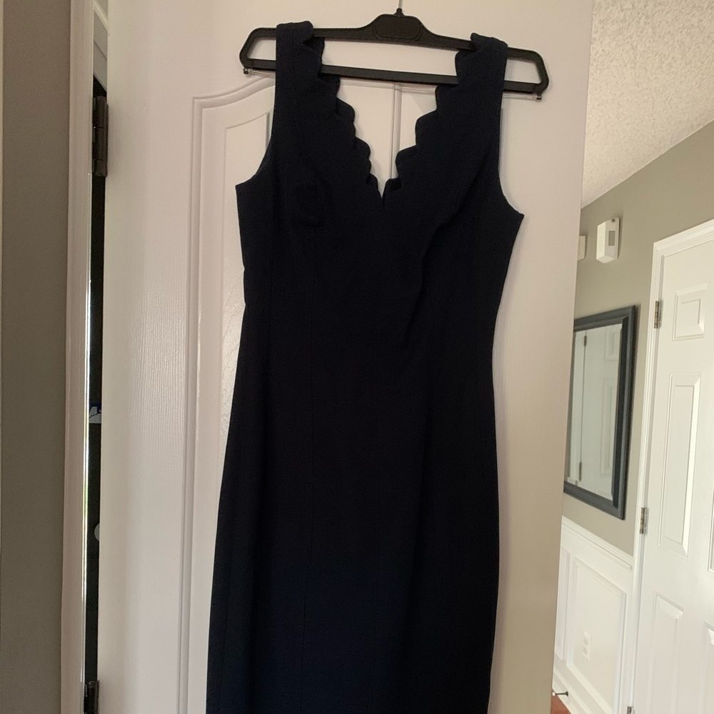 Banana republic scalloped dress